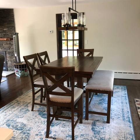 Dining room after a move-out clean